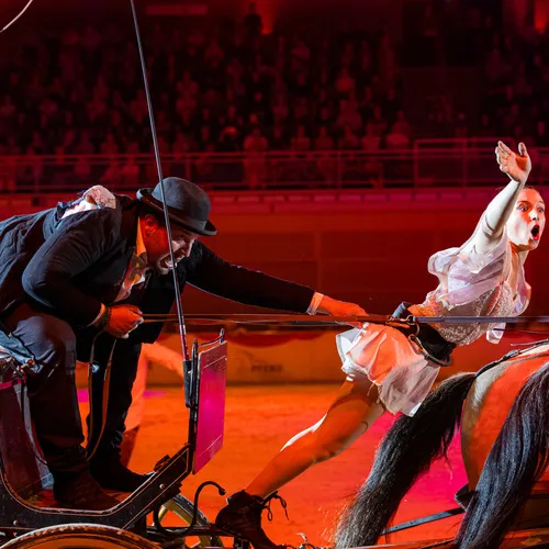 CAVAL SHOW La vie a deux (c) Michael Graf (1).jpg