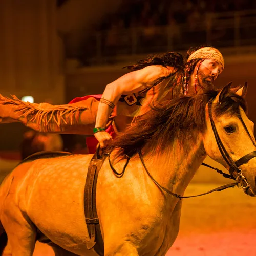 CAVAL SHOW Indianische Impressionen (c) Michael Graf (4).jpg